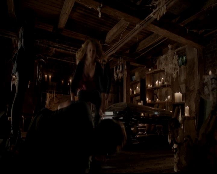 VampireDiariesWorld-dot-org_4x01GrowingPains1696.jpg