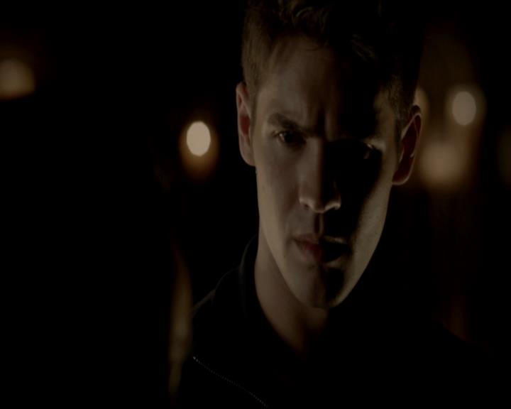 VampireDiariesWorld-dot-org_4x01GrowingPains1711.jpg