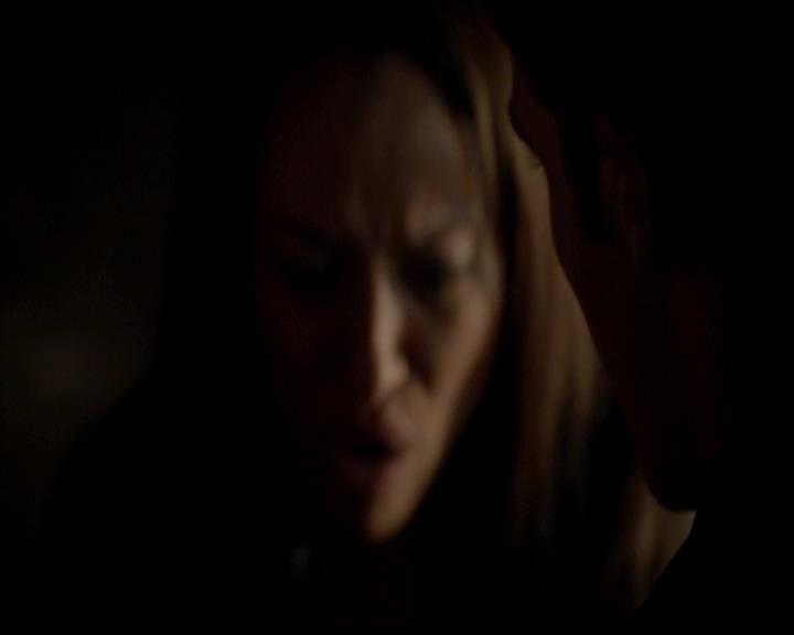 VampireDiariesWorld-dot-org_4x01GrowingPains1735.jpg