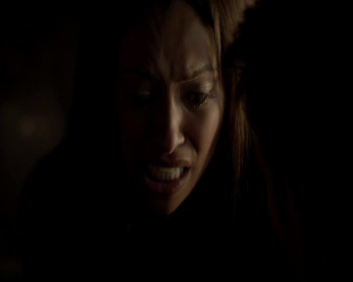 VampireDiariesWorld-dot-org_4x01GrowingPains1736.jpg