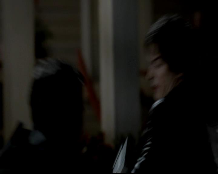 VampireDiariesWorld-dot-org_4x01GrowingPains1870.jpg