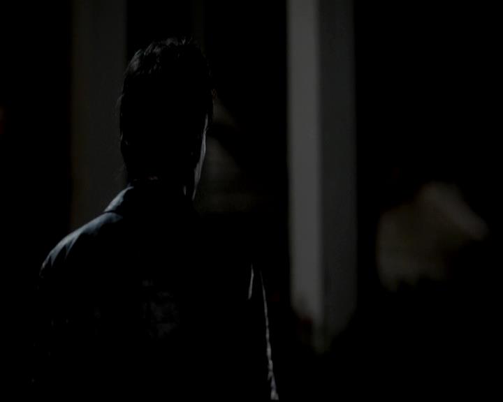 VampireDiariesWorld-dot-org_4x01GrowingPains1875.jpg