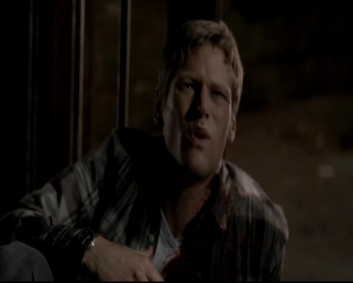 VampireDiariesWorld-dot-org_4x01GrowingPains1916.jpg