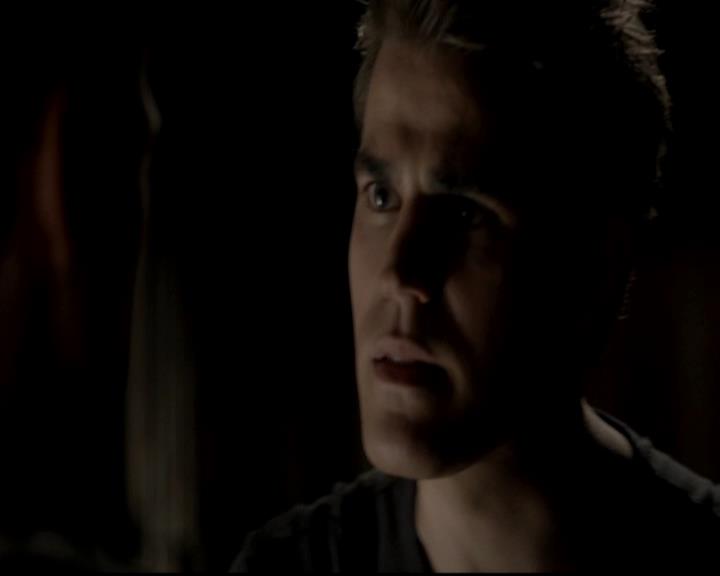 VampireDiariesWorld-dot-org_4x01GrowingPains1929.jpg