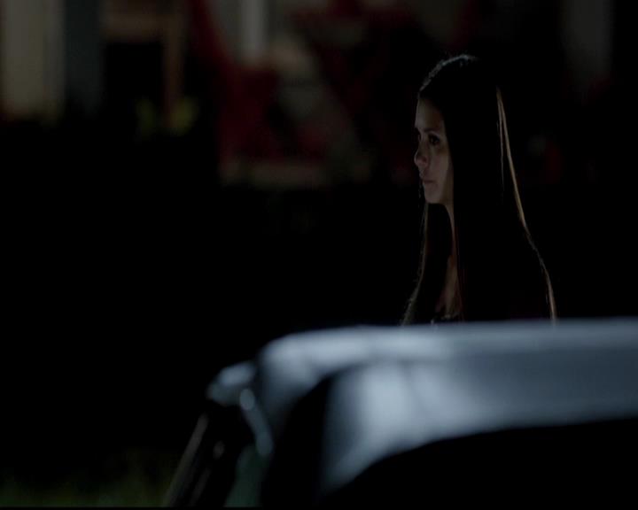 VampireDiariesWorld-dot-org_4x01GrowingPains1954.jpg