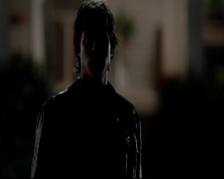 VampireDiariesWorld-dot-org_4x01GrowingPains1956.jpg