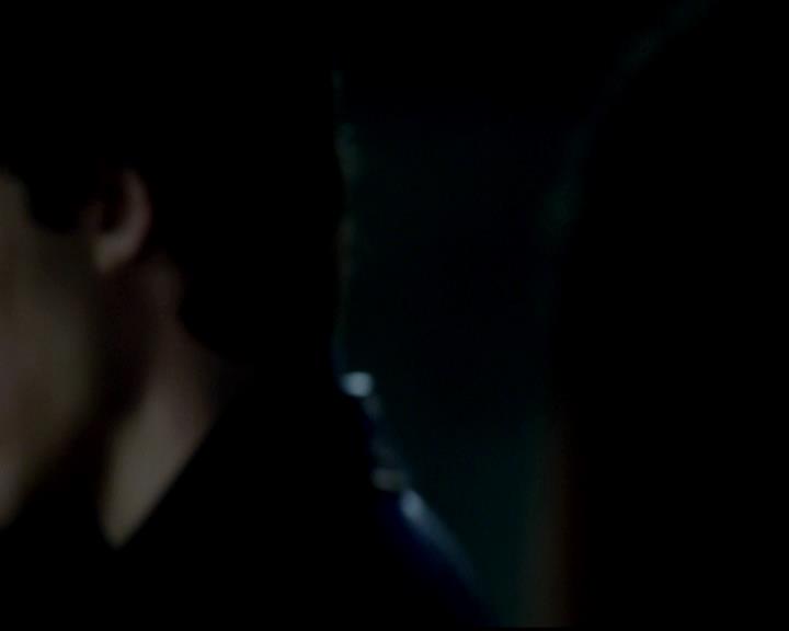 VampireDiariesWorld-dot-org_4x01GrowingPains2039.jpg