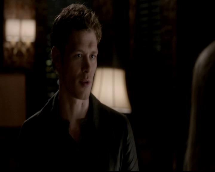 VampireDiariesWorld-dot-org_4x01GrowingPains2061.jpg