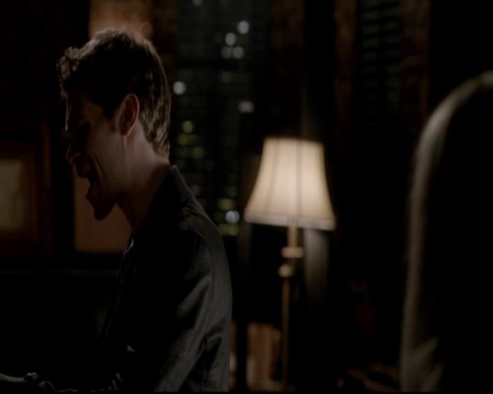 VampireDiariesWorld-dot-org_4x01GrowingPains2068.jpg