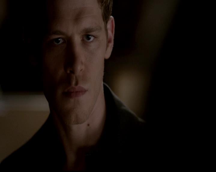 VampireDiariesWorld-dot-org_4x01GrowingPains2082.jpg