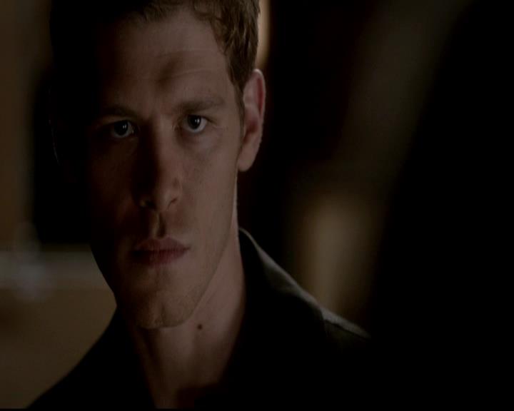 VampireDiariesWorld-dot-org_4x01GrowingPains2083.jpg