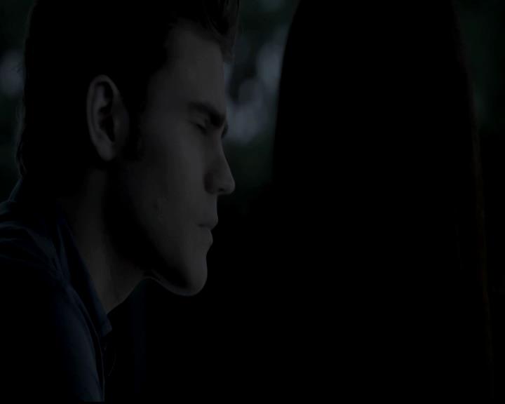 VampireDiariesWorld-dot-org_4x01GrowingPains2130.jpg