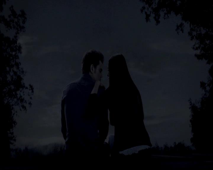 VampireDiariesWorld-dot-org_4x01GrowingPains2173.jpg