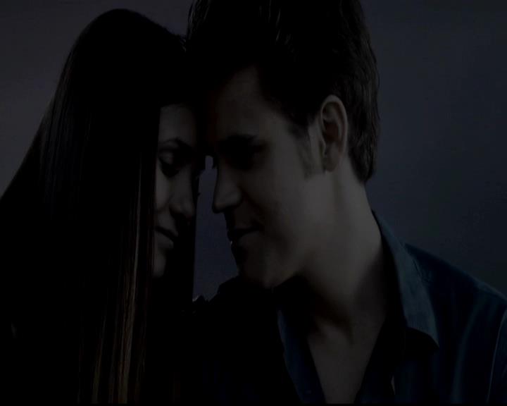 VampireDiariesWorld-dot-org_4x01GrowingPains2214.jpg