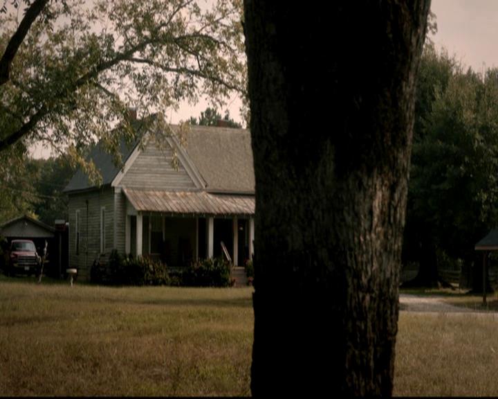 VampireDiariesWorld-dot-org_4x01GrowingPains2223.jpg