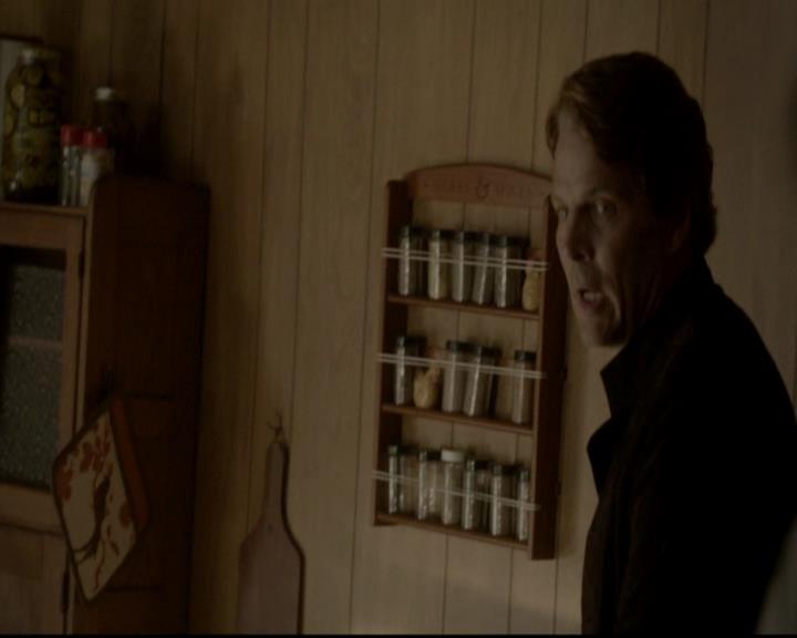 VampireDiariesWorld-dot-org_4x01GrowingPains2231.jpg