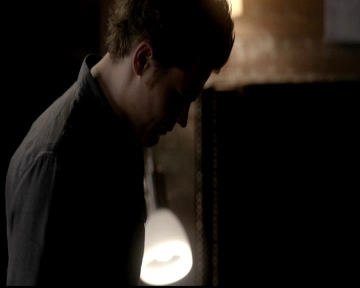 VampireDiariesWorld-dot-org_4x02Memorial0017.jpg