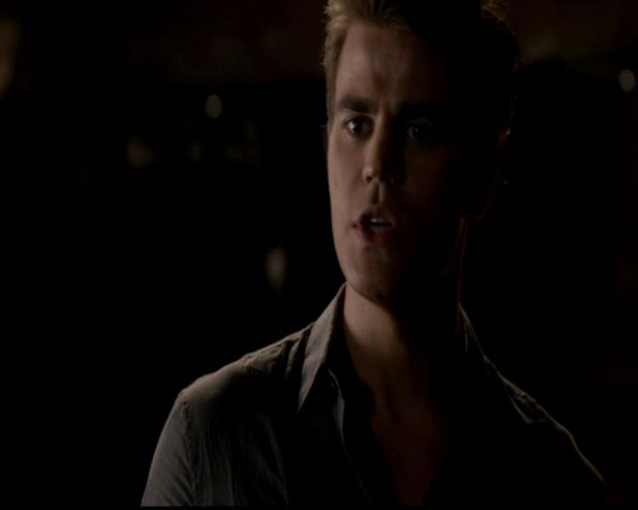 VampireDiariesWorld-dot-org_4x02Memorial0029.jpg