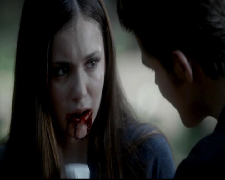 VampireDiariesWorld-dot-org_4x02Memorial0092.jpg