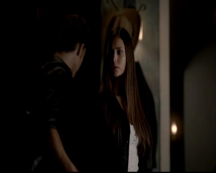 VampireDiariesWorld-dot-org_4x02Memorial0118.jpg