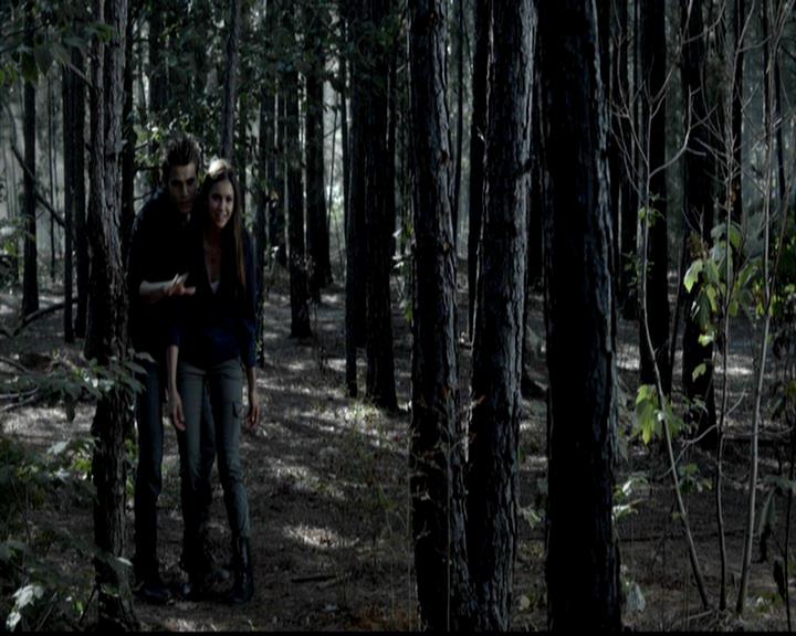 VampireDiariesWorld-dot-org_4x02Memorial0137.jpg