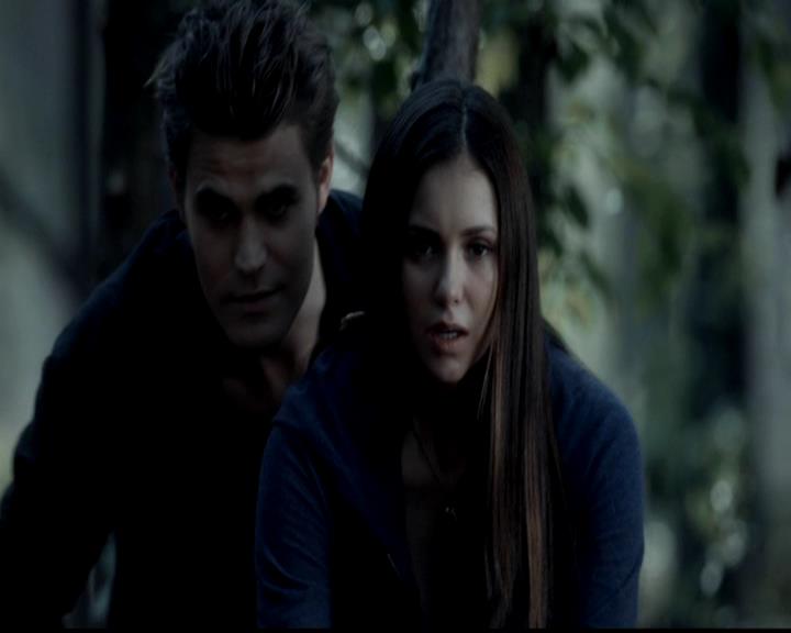 VampireDiariesWorld-dot-org_4x02Memorial0139.jpg