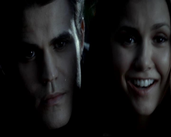 VampireDiariesWorld-dot-org_4x02Memorial0142.jpg