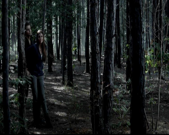 VampireDiariesWorld-dot-org_4x02Memorial0146.jpg