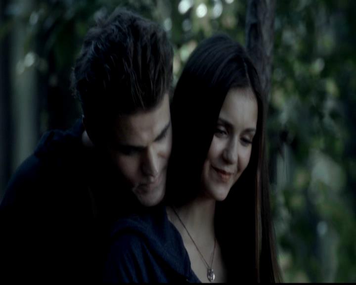 VampireDiariesWorld-dot-org_4x02Memorial0150.jpg