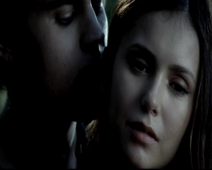 VampireDiariesWorld-dot-org_4x02Memorial0168.jpg