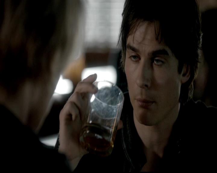 VampireDiariesWorld-dot-org_4x02Memorial0279.jpg