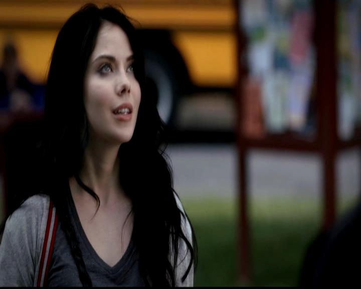 VampireDiariesWorld-dot-org_4x02Memorial0379.jpg