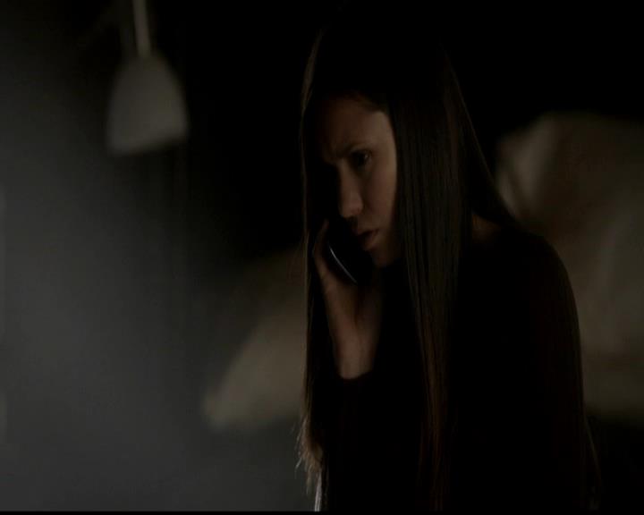 VampireDiariesWorld-dot-org_4x02Memorial0411.jpg