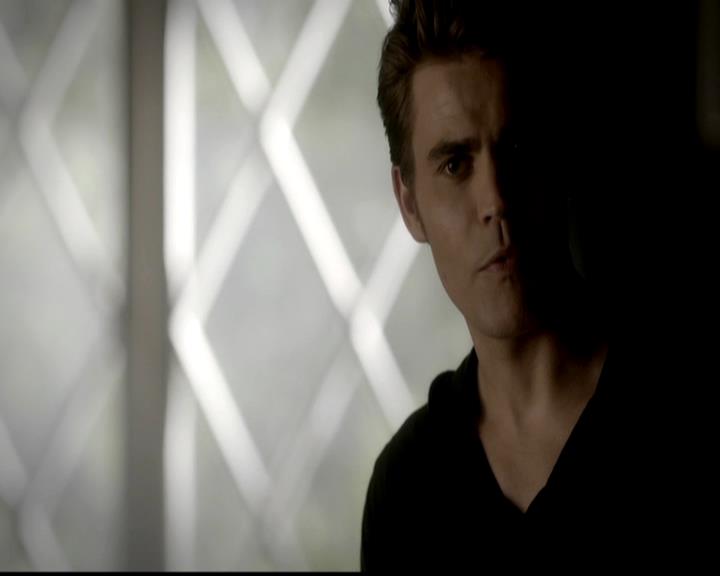 VampireDiariesWorld-dot-org_4x02Memorial0421.jpg