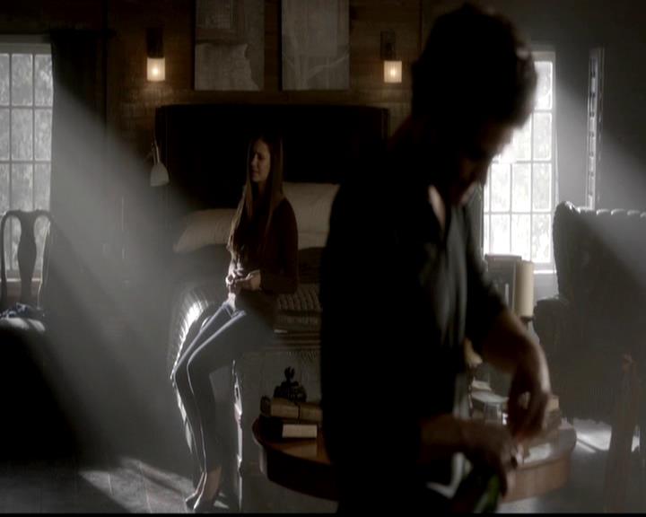 VampireDiariesWorld-dot-org_4x02Memorial0423.jpg