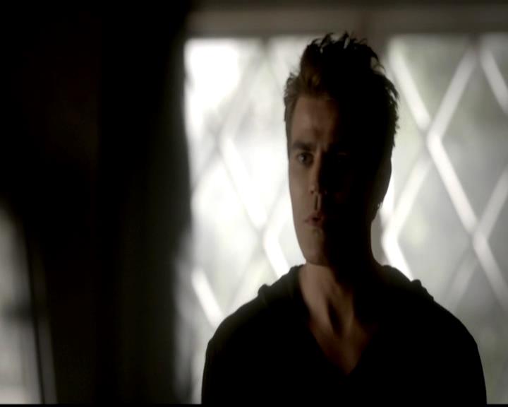 VampireDiariesWorld-dot-org_4x02Memorial0430.jpg