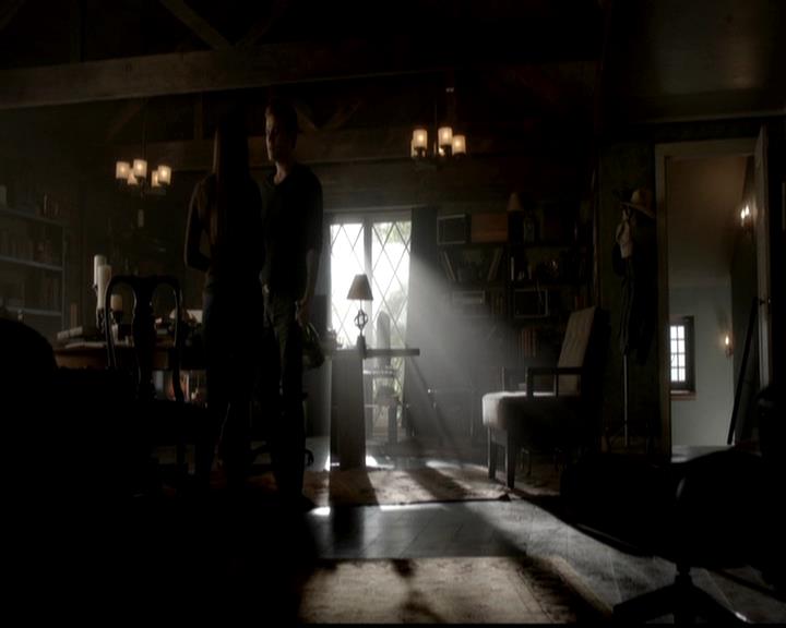 VampireDiariesWorld-dot-org_4x02Memorial0431.jpg