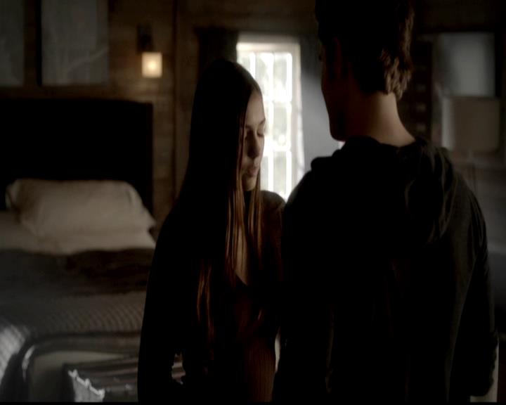 VampireDiariesWorld-dot-org_4x02Memorial0434.jpg