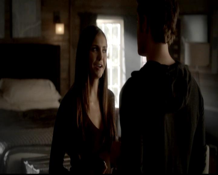 VampireDiariesWorld-dot-org_4x02Memorial0437.jpg