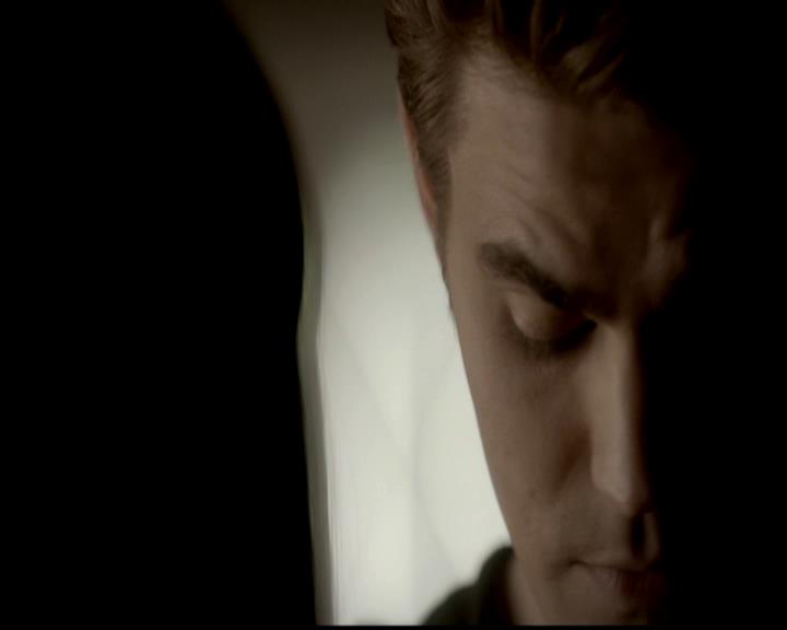 VampireDiariesWorld-dot-org_4x02Memorial0457.jpg