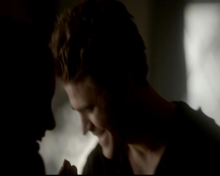 VampireDiariesWorld-dot-org_4x02Memorial0470.jpg