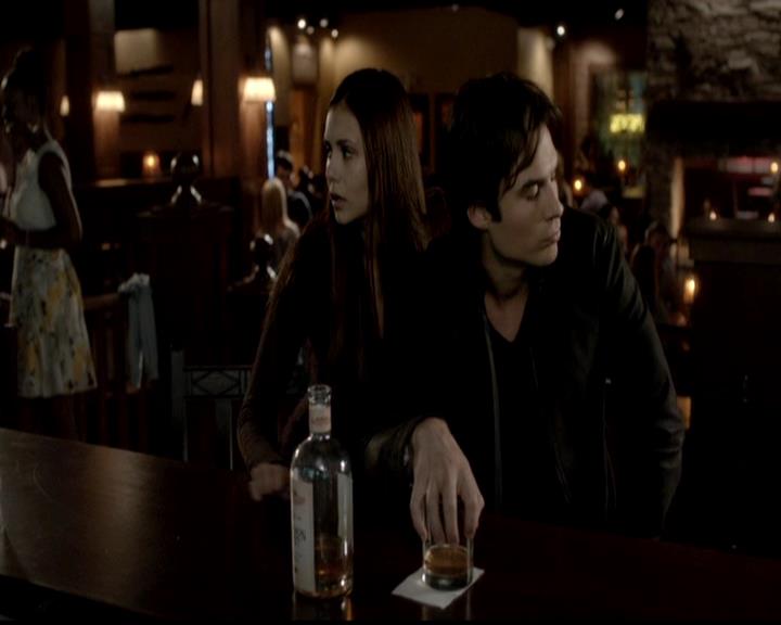 VampireDiariesWorld-dot-org_4x02Memorial0502.jpg