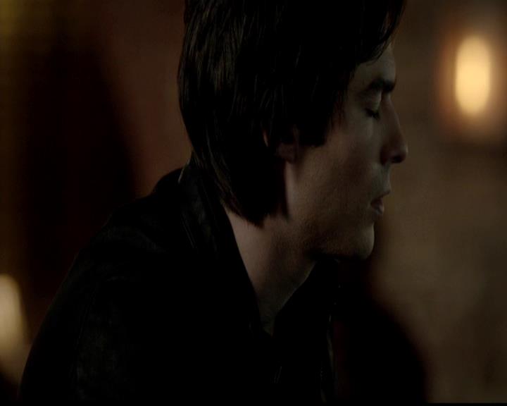 VampireDiariesWorld-dot-org_4x02Memorial0517.jpg