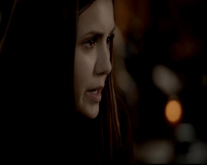 VampireDiariesWorld-dot-org_4x02Memorial0519.jpg