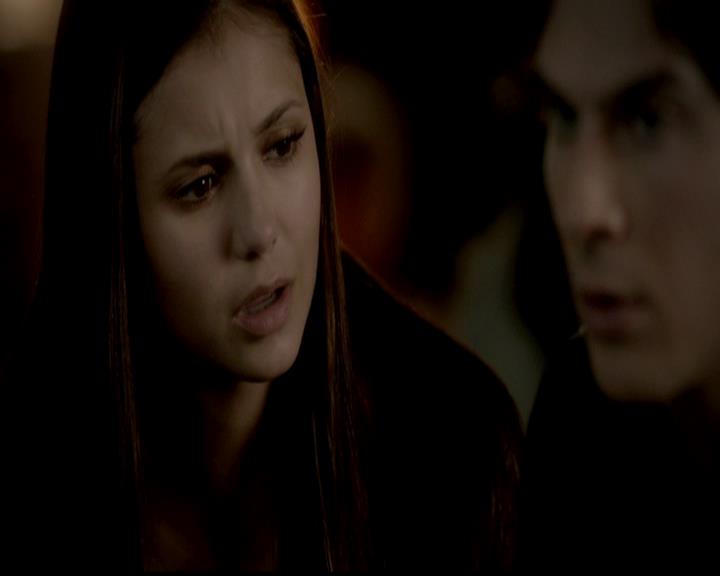 VampireDiariesWorld-dot-org_4x02Memorial0523.jpg