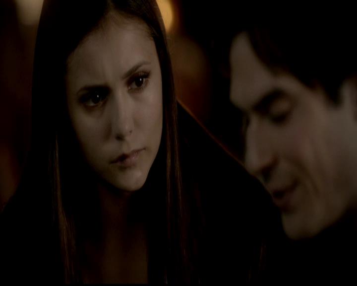 VampireDiariesWorld-dot-org_4x02Memorial0526.jpg