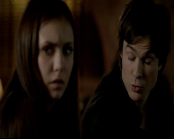 VampireDiariesWorld-dot-org_4x02Memorial0529.jpg