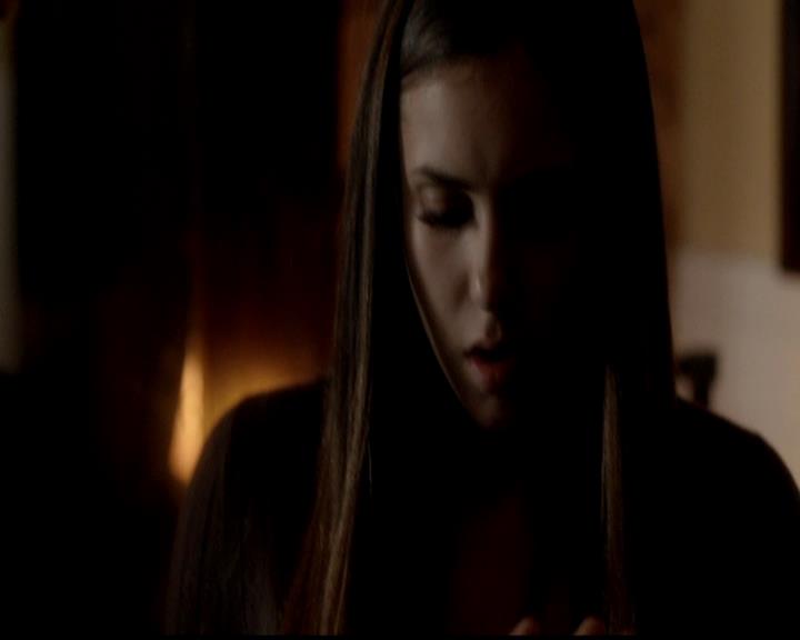 VampireDiariesWorld-dot-org_4x02Memorial0553.jpg