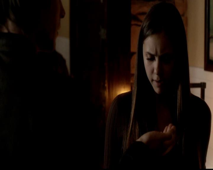 VampireDiariesWorld-dot-org_4x02Memorial0563.jpg