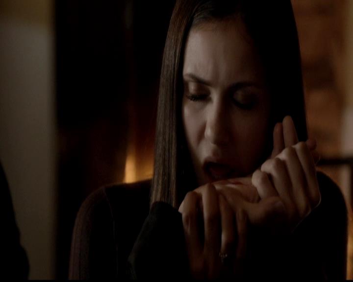 VampireDiariesWorld-dot-org_4x02Memorial0576.jpg